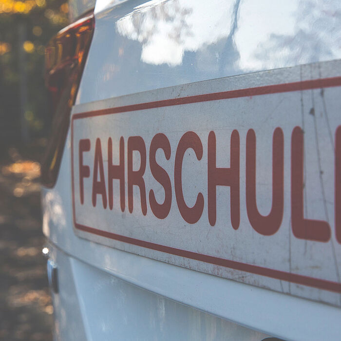 Fahrlehrer und Fahrschulen - Erteilung und Erweiterung der Erlaubnis