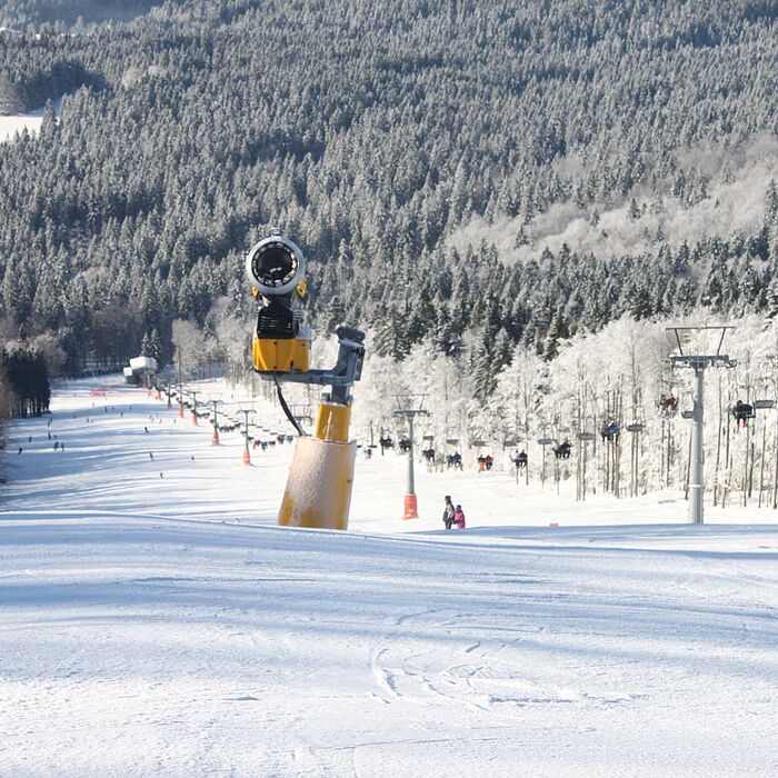 Beschneiungsanlagen - Erzeugung von künstlichem Schnee 