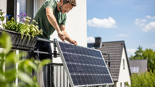 Sonnenstrom von Dach und Balkon